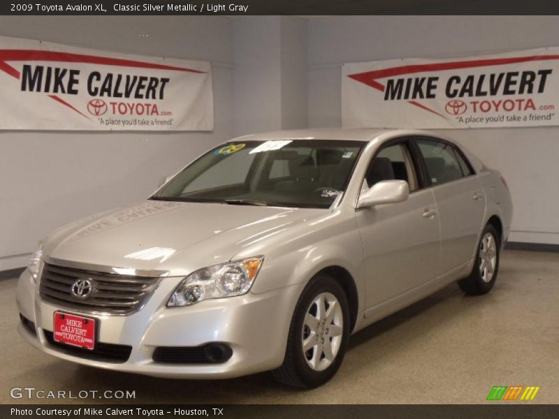 Classic Silver Metallic / Light Gray 2009 Toyota Avalon XL