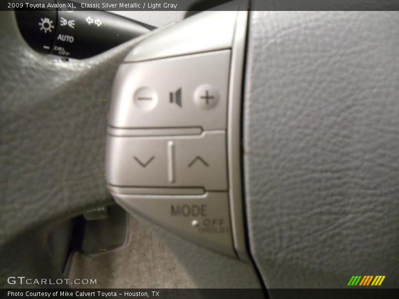 Classic Silver Metallic / Light Gray 2009 Toyota Avalon XL