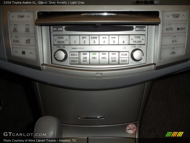Classic Silver Metallic / Light Gray 2009 Toyota Avalon XL