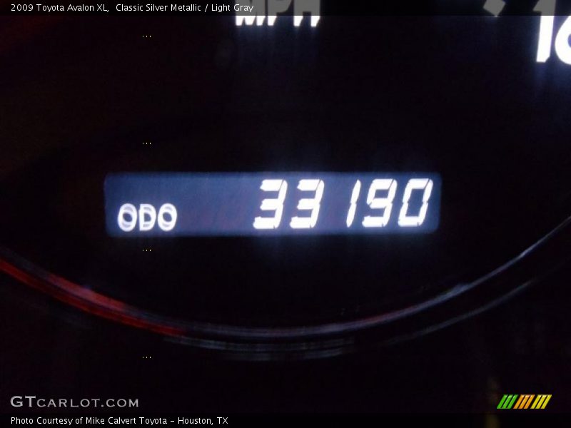 Classic Silver Metallic / Light Gray 2009 Toyota Avalon XL