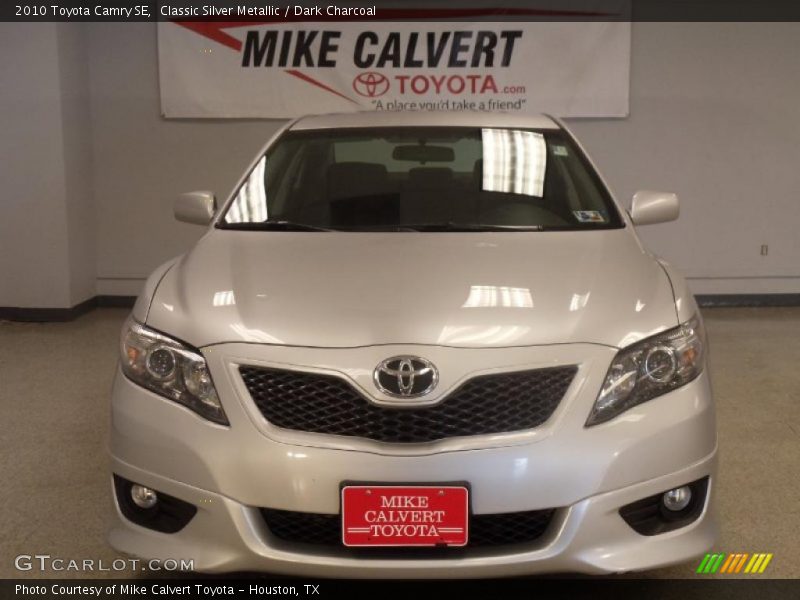 Classic Silver Metallic / Dark Charcoal 2010 Toyota Camry SE