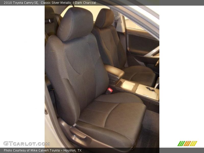 Classic Silver Metallic / Dark Charcoal 2010 Toyota Camry SE