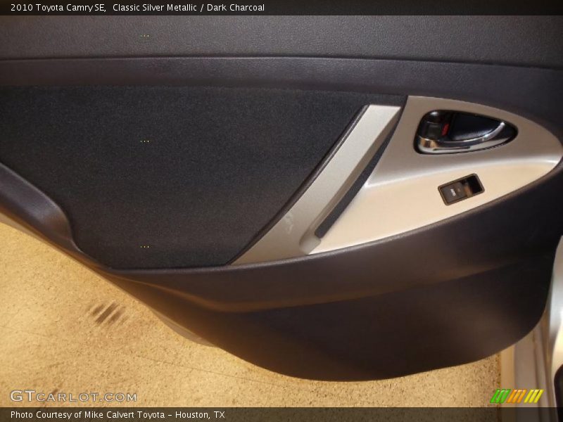 Classic Silver Metallic / Dark Charcoal 2010 Toyota Camry SE