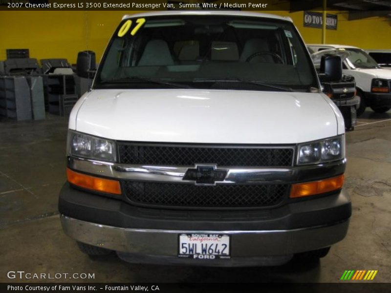 Summit White / Medium Pewter 2007 Chevrolet Express LS 3500 Extended Passenger Van