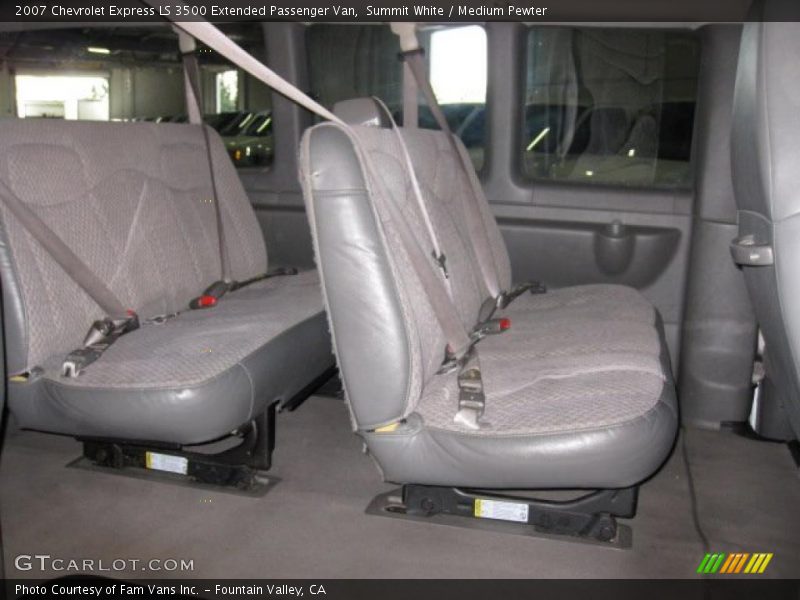 Summit White / Medium Pewter 2007 Chevrolet Express LS 3500 Extended Passenger Van