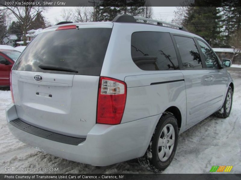 Silver / Gray 2007 Kia Sedona LX
