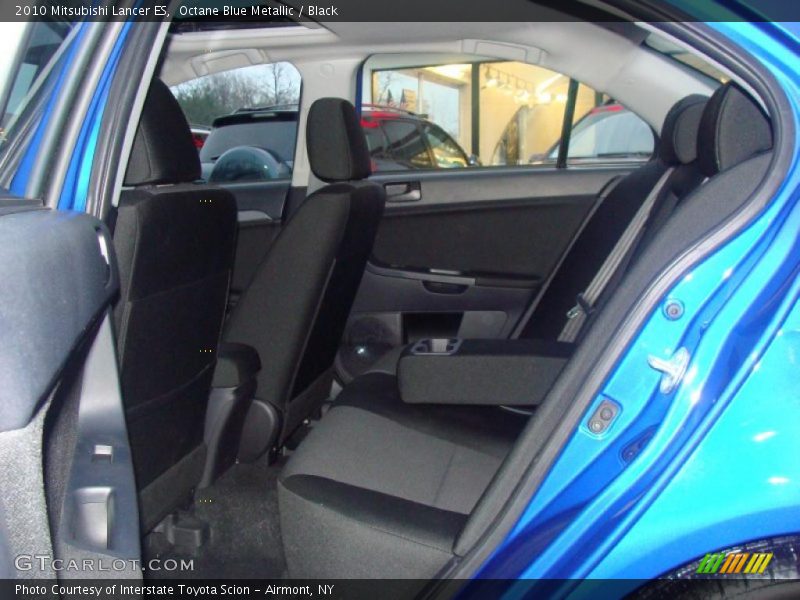  2010 Lancer ES Black Interior