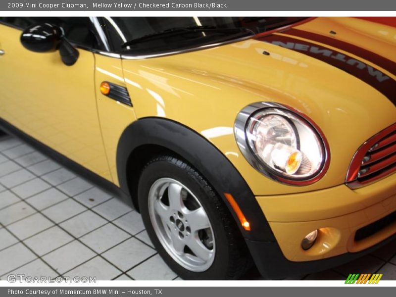 Mellow Yellow / Checkered Carbon Black/Black 2009 Mini Cooper Clubman