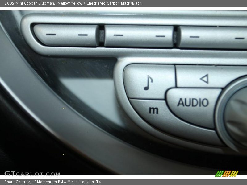 Mellow Yellow / Checkered Carbon Black/Black 2009 Mini Cooper Clubman