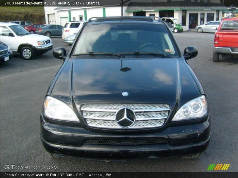 Black / Charcoal 2000 Mercedes-Benz ML 320 4Matic