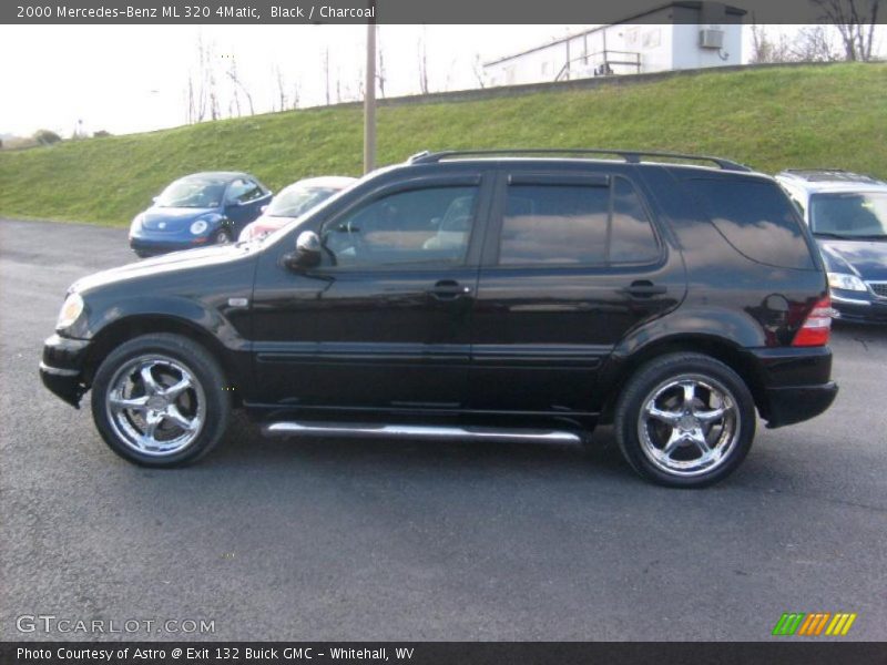 Black / Charcoal 2000 Mercedes-Benz ML 320 4Matic