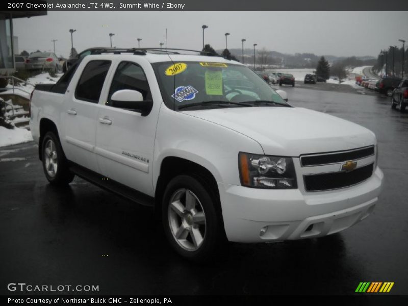 Summit White / Ebony 2007 Chevrolet Avalanche LTZ 4WD