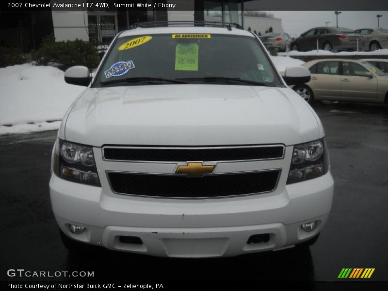 Summit White / Ebony 2007 Chevrolet Avalanche LTZ 4WD