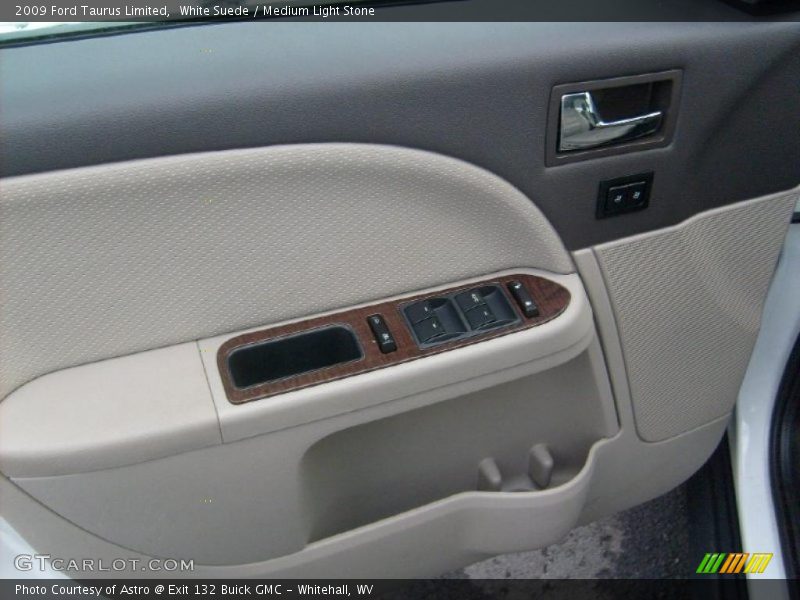 White Suede / Medium Light Stone 2009 Ford Taurus Limited