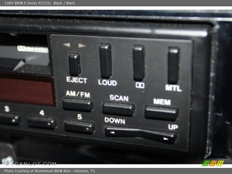 Controls of 1984 6 Series 633CSi