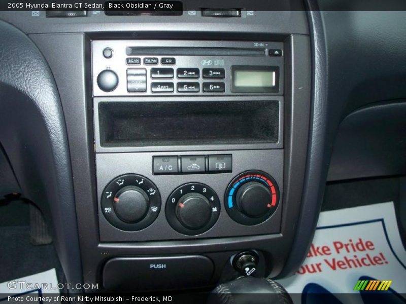 Black Obsidian / Gray 2005 Hyundai Elantra GT Sedan