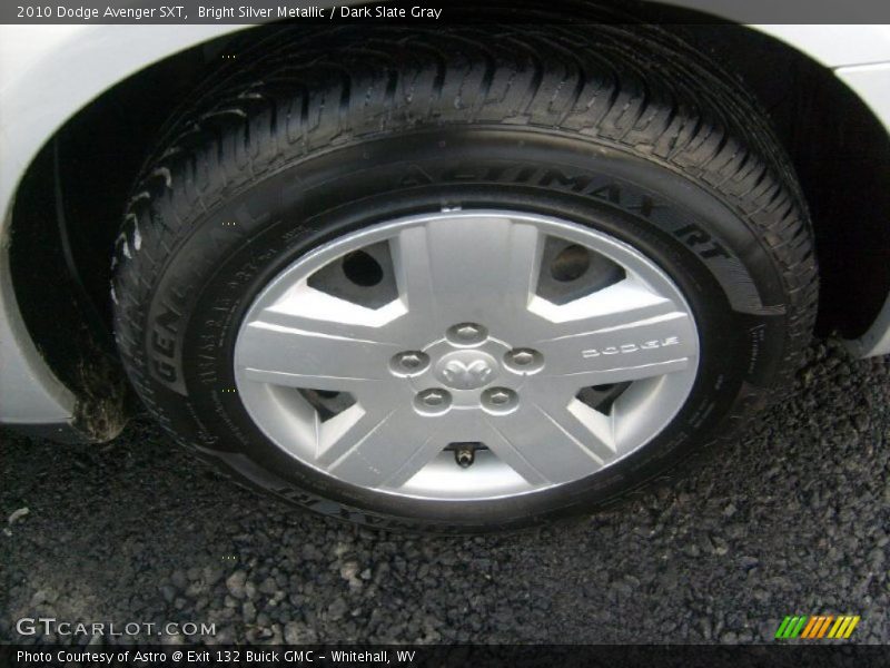 Bright Silver Metallic / Dark Slate Gray 2010 Dodge Avenger SXT
