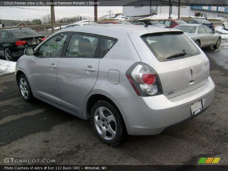 Liquid Platinum Metallic / Ebony 2010 Pontiac Vibe 1.8L