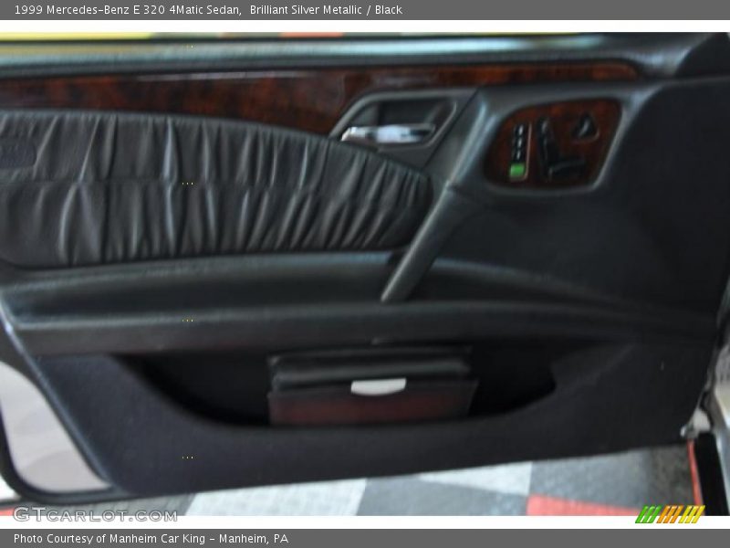Brilliant Silver Metallic / Black 1999 Mercedes-Benz E 320 4Matic Sedan