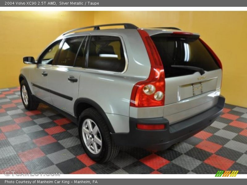 Silver Metallic / Taupe 2004 Volvo XC90 2.5T AWD