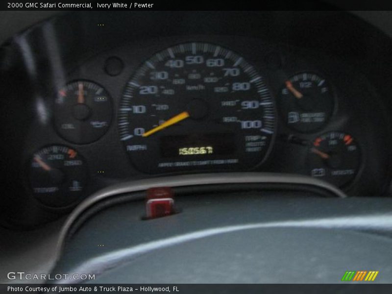 Ivory White / Pewter 2000 GMC Safari Commercial