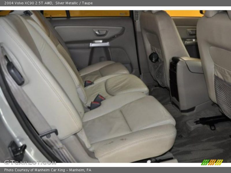 Silver Metallic / Taupe 2004 Volvo XC90 2.5T AWD