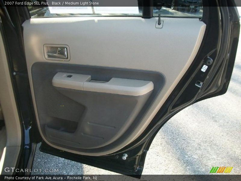 Black / Medium Light Stone 2007 Ford Edge SEL Plus