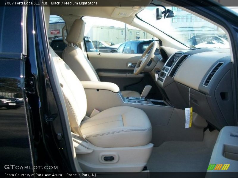 Black / Medium Light Stone 2007 Ford Edge SEL Plus
