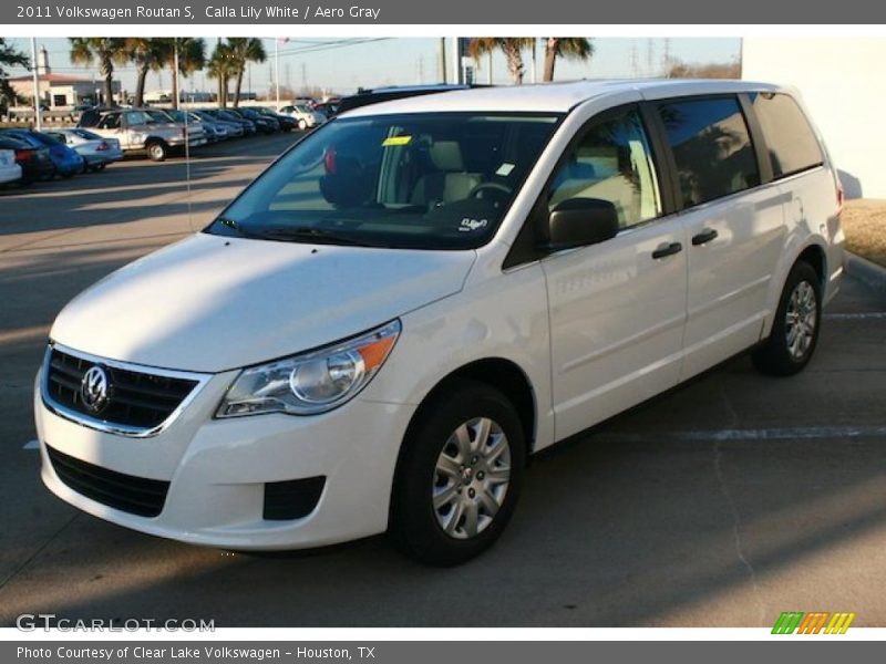 Calla Lily White / Aero Gray 2011 Volkswagen Routan S