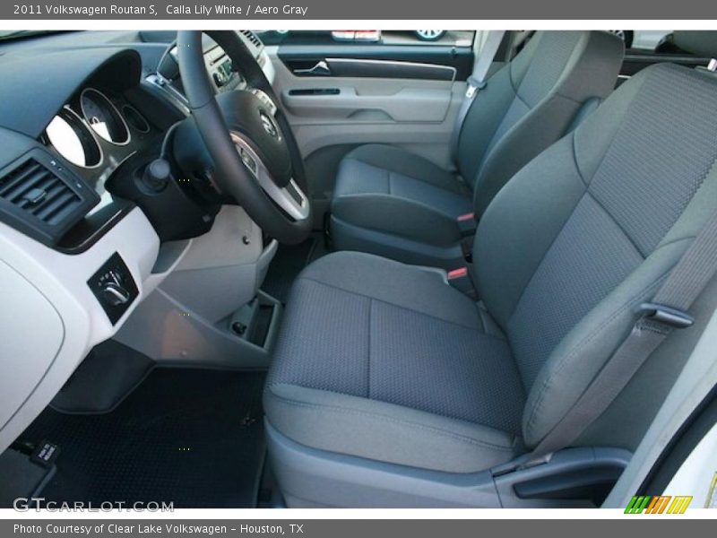 Calla Lily White / Aero Gray 2011 Volkswagen Routan S