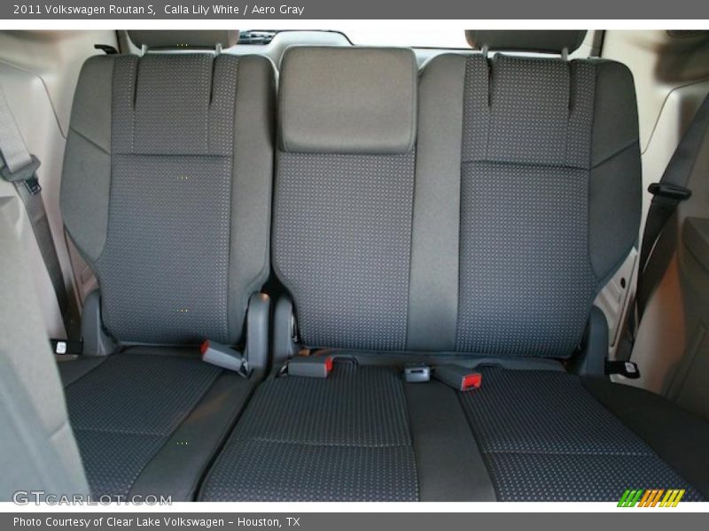 Calla Lily White / Aero Gray 2011 Volkswagen Routan S