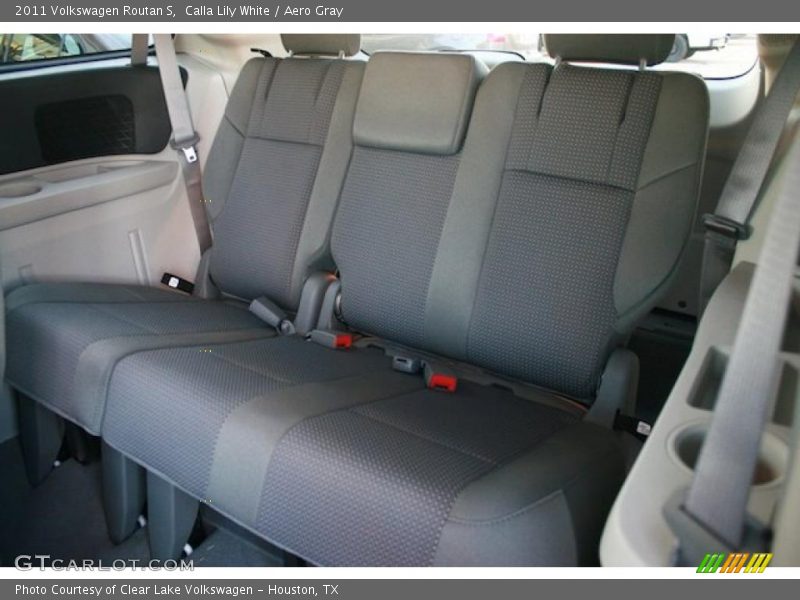 Calla Lily White / Aero Gray 2011 Volkswagen Routan S