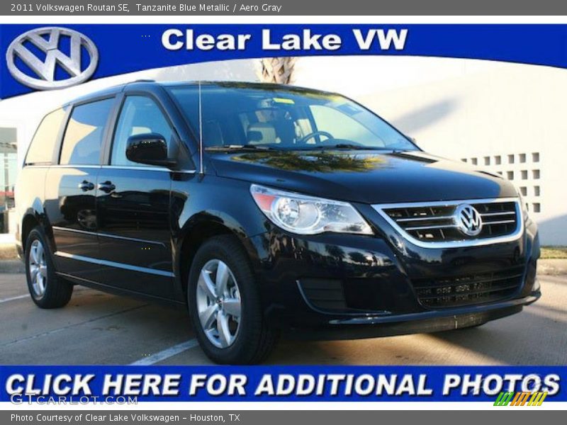 Tanzanite Blue Metallic / Aero Gray 2011 Volkswagen Routan SE
