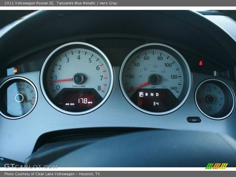 Tanzanite Blue Metallic / Aero Gray 2011 Volkswagen Routan SE