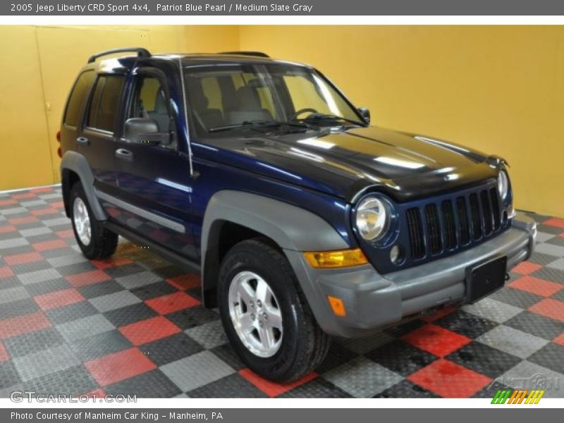 Patriot Blue Pearl / Medium Slate Gray 2005 Jeep Liberty CRD Sport 4x4