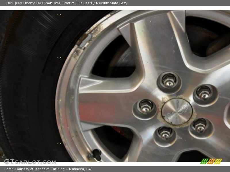 Patriot Blue Pearl / Medium Slate Gray 2005 Jeep Liberty CRD Sport 4x4