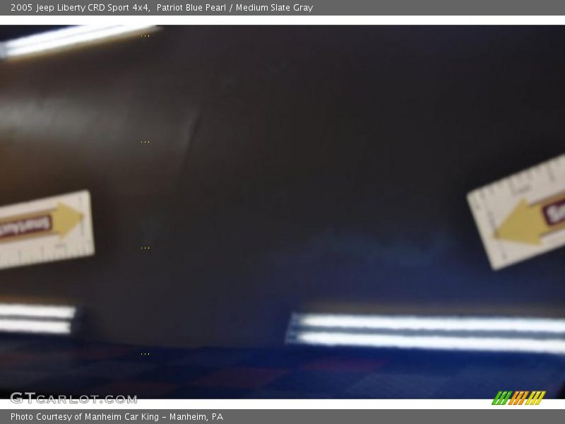 Patriot Blue Pearl / Medium Slate Gray 2005 Jeep Liberty CRD Sport 4x4