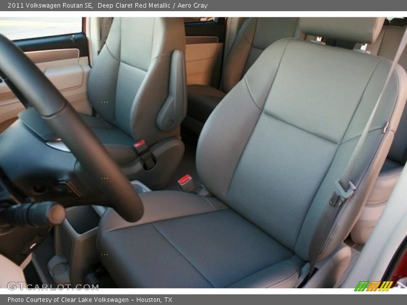 Deep Claret Red Metallic / Aero Gray 2011 Volkswagen Routan SE