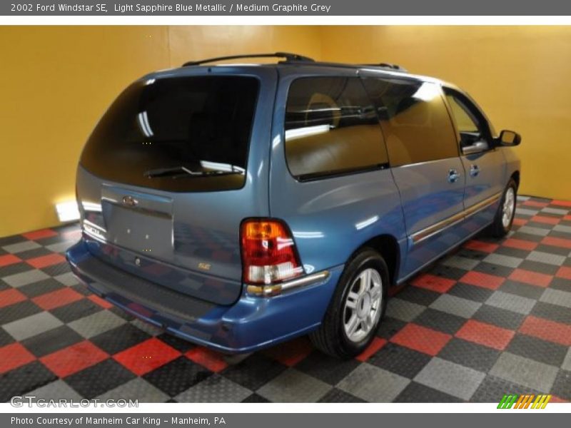 Light Sapphire Blue Metallic / Medium Graphite Grey 2002 Ford Windstar SE