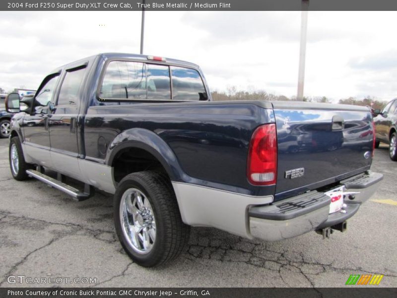 True Blue Metallic / Medium Flint 2004 Ford F250 Super Duty XLT Crew Cab