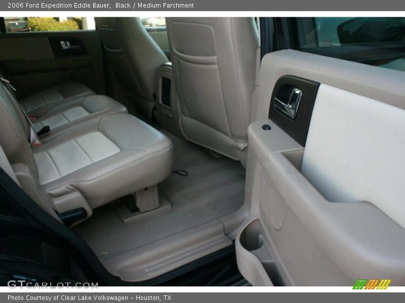Black / Medium Parchment 2006 Ford Expedition Eddie Bauer