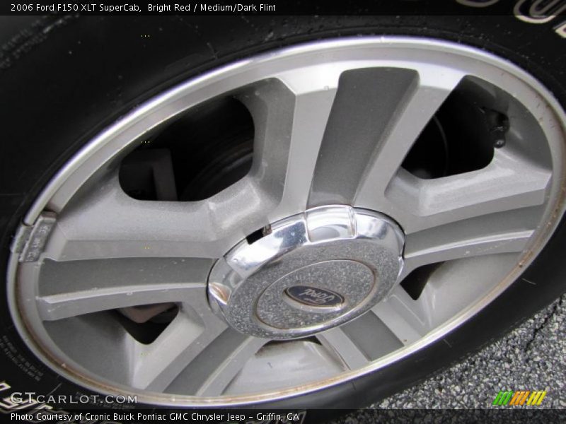 Bright Red / Medium/Dark Flint 2006 Ford F150 XLT SuperCab