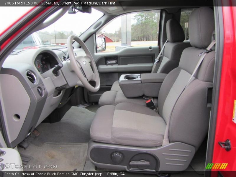 Bright Red / Medium/Dark Flint 2006 Ford F150 XLT SuperCab