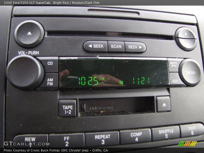 Bright Red / Medium/Dark Flint 2006 Ford F150 XLT SuperCab