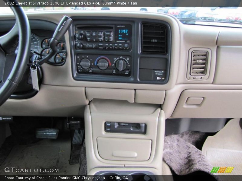 Summit White / Tan 2002 Chevrolet Silverado 1500 LT Extended Cab 4x4