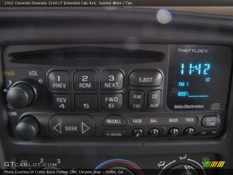 Summit White / Tan 2002 Chevrolet Silverado 1500 LT Extended Cab 4x4