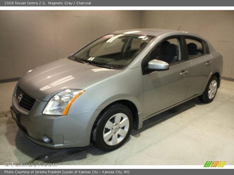 Magnetic Gray / Charcoal 2009 Nissan Sentra 2.0