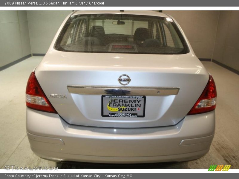 Brillant Silver / Charcoal 2009 Nissan Versa 1.8 S Sedan