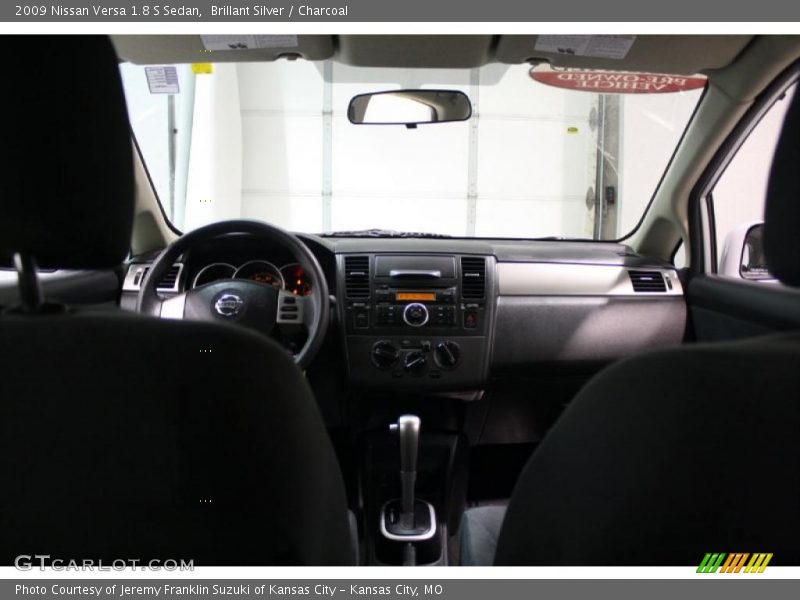 Brillant Silver / Charcoal 2009 Nissan Versa 1.8 S Sedan