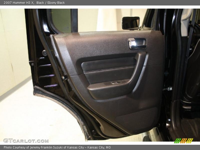 Black / Ebony Black 2007 Hummer H3 X